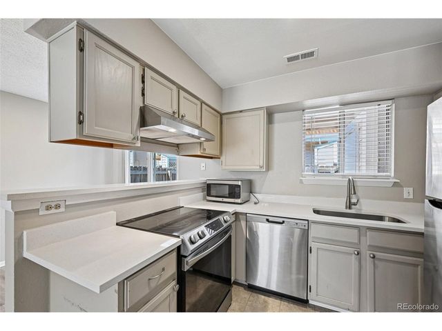 8124 Gray Ct 498, Arvada, CO 80003