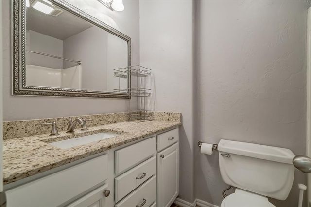 616 E Washington Avenue, Guthrie, OK 73044