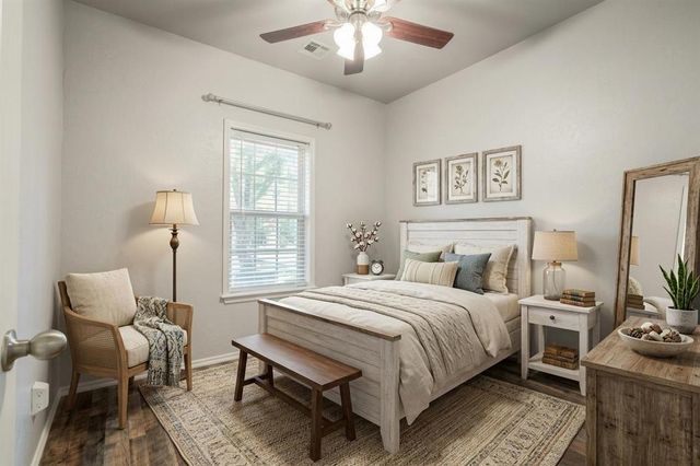 616 E Washington Avenue, Guthrie, OK 73044