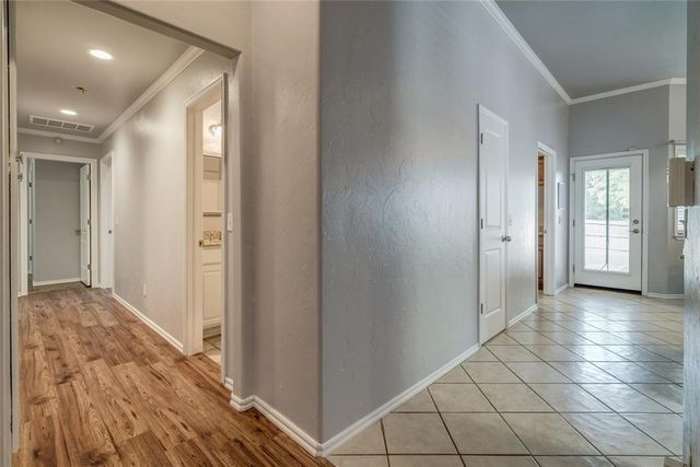 616 E Washington Avenue, Guthrie, OK 73044