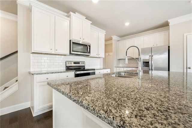 2747 Pearl Ridge Trace, Buford, GA 30519