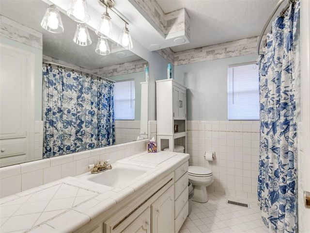 5824 NW 31st Street, Oklahoma City, OK 73122