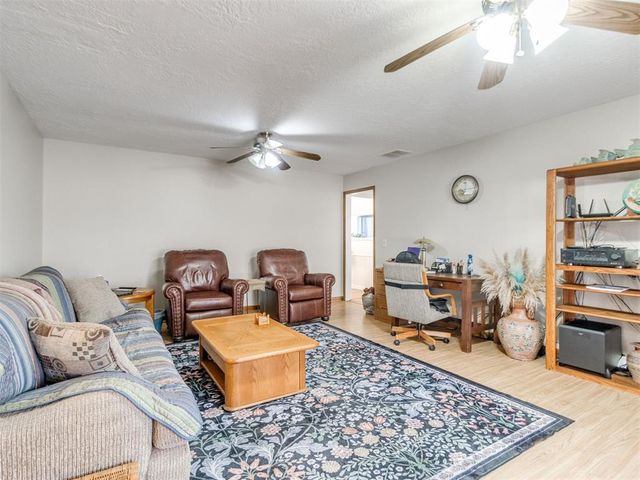 5824 NW 31st Street, Oklahoma City, OK 73122