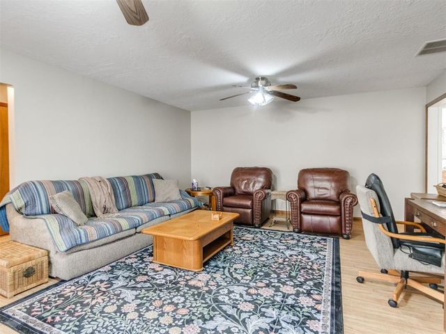 5824 NW 31st Street, Oklahoma City, OK 73122