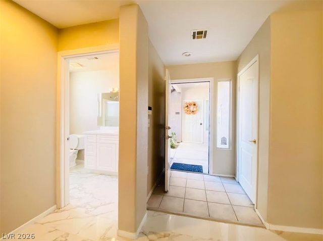 2325 Windmill Parkway 1811, Henderson, NV 89074