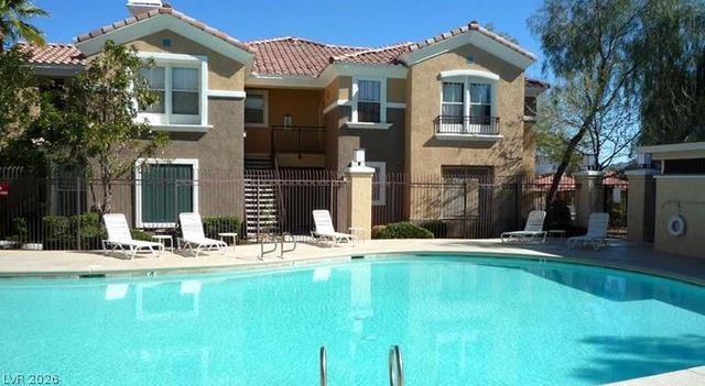 2325 Windmill Parkway 1811, Henderson, NV 89074