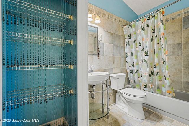 1554 Elmhurst Circle SE, Palm Bay, FL 32909