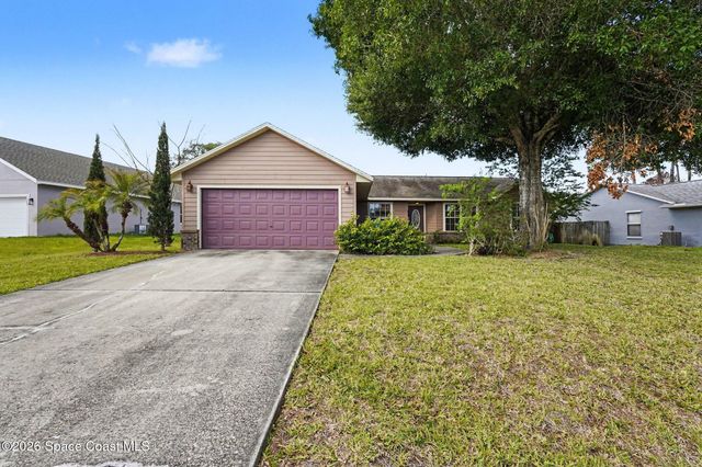 1554 Elmhurst Circle SE, Palm Bay, FL 32909
