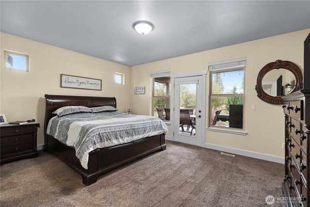 1522 347th Street Ct E, Roy, WA 98580