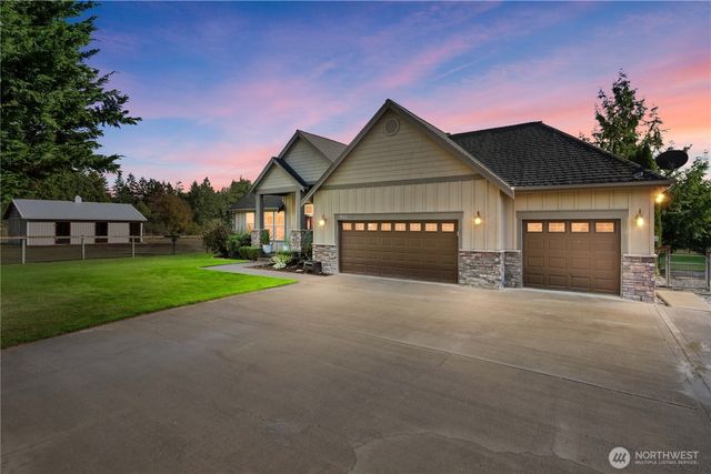 1522 347th Street Ct E, Roy, WA 98580