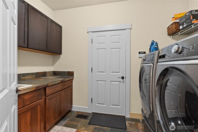 1522 347th Street Ct E, Roy, WA 98580