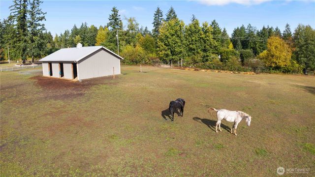 1522 347th Street Ct E, Roy, WA 98580