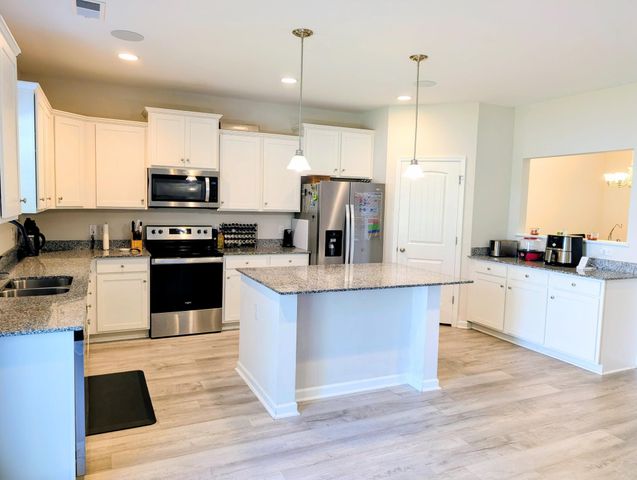 1545 Sawtooth Lane, Sumter, SC 29153