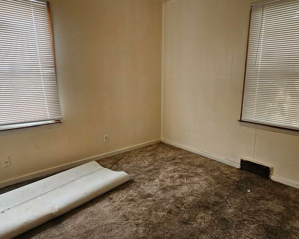 2421 E 22nd ST N, Wichita, KS 67219