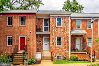 4377-D CHERRY HILL RD, Arlington, VA 22207