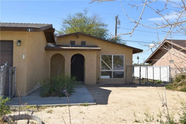 5372 Daisy, 29 Palms, CA 92277