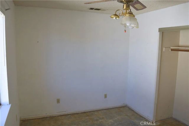 5372 Daisy, 29 Palms, CA 92277