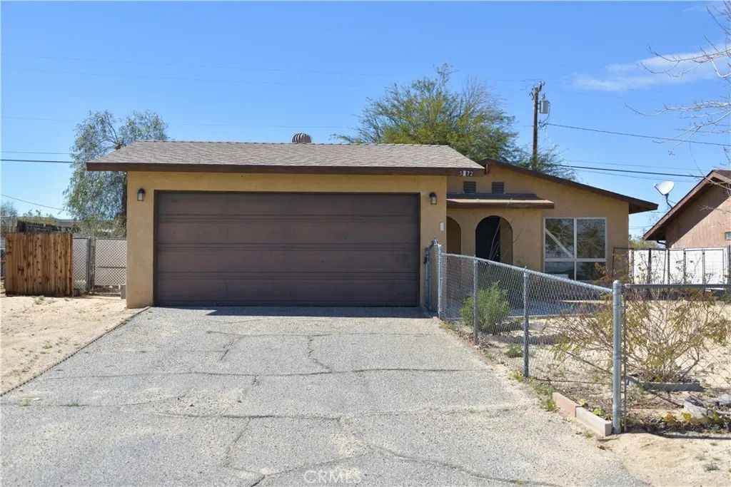 5372 Daisy, 29 Palms, CA 92277