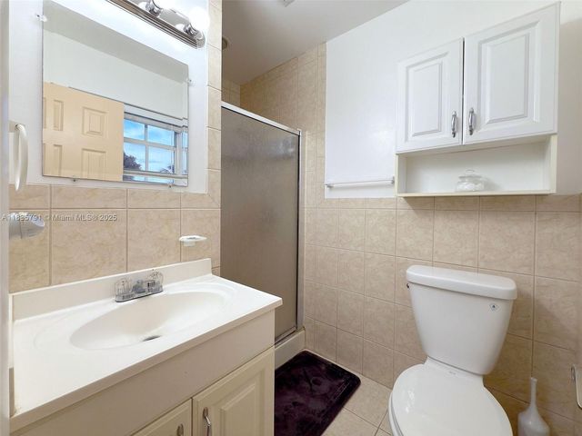 3511 Fairfax Dr, Fort Lauderdale, FL 33312