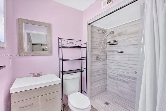 3511 Fairfax Dr, Fort Lauderdale, FL 33312
