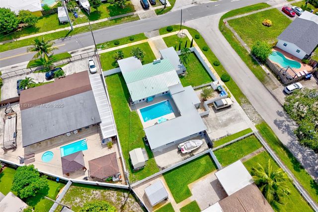 3511 Fairfax Dr, Fort Lauderdale, FL 33312