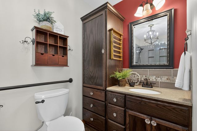 1026 N Doris St, Wichita, KS 67212