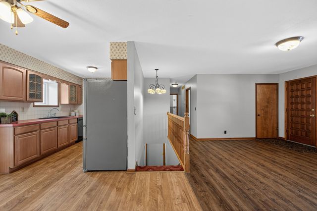 1026 N Doris St, Wichita, KS 67212