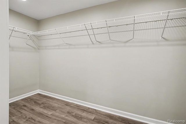 1111 Fountain View Circle, South Lyon, MI 48178