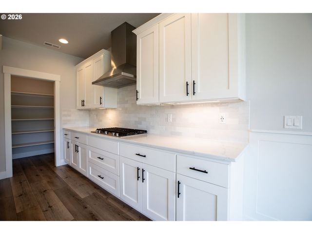 17442 Nw TWINBERRY Ln, Portland, OR 97229