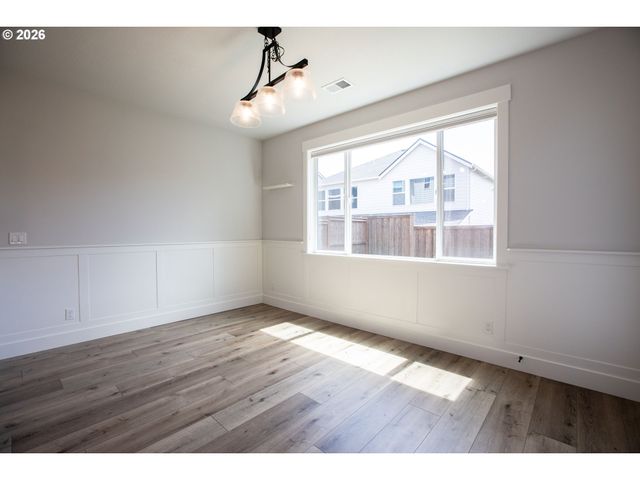 17442 Nw TWINBERRY Ln, Portland, OR 97229