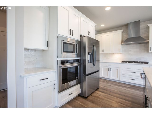 17442 Nw TWINBERRY Ln, Portland, OR 97229