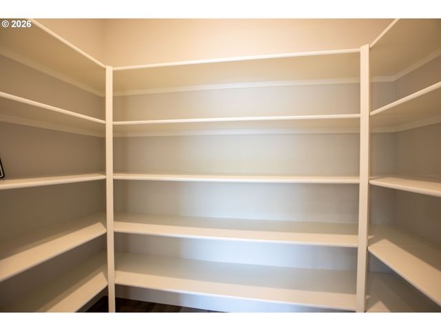 17442 Nw TWINBERRY Ln, Portland, OR 97229