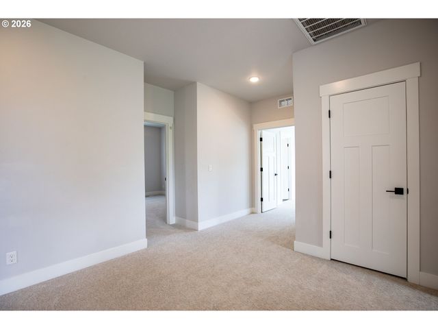 17442 Nw TWINBERRY Ln, Portland, OR 97229