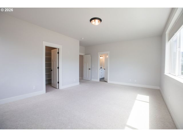 17442 Nw TWINBERRY Ln, Portland, OR 97229
