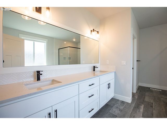 17442 Nw TWINBERRY Ln, Portland, OR 97229
