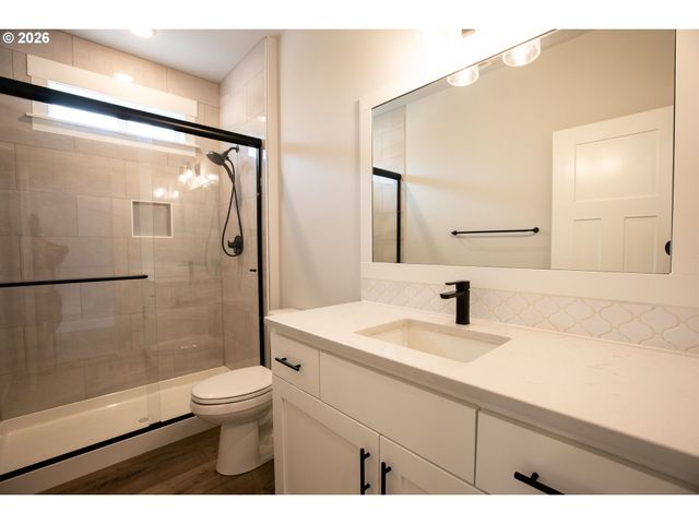 17442 Nw TWINBERRY Ln, Portland, OR 97229