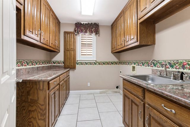 2605 Oak Point Drive, Garland, TX 75044