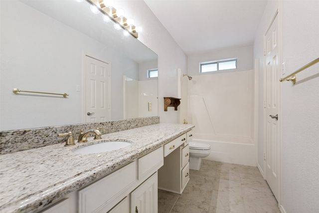 2605 Oak Point Drive, Garland, TX 75044