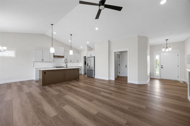 3948 Peridot Drive, Marion, IA 52302