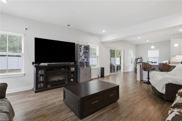 113 Independence CT, Suffolk, VA 23434