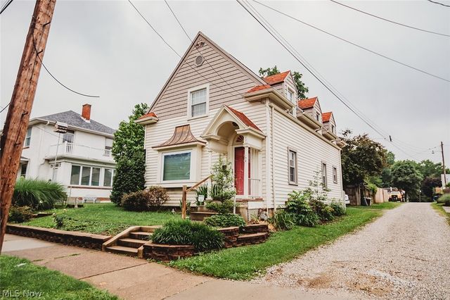 1605 Liberty Street, Parkersburg, WV 26101