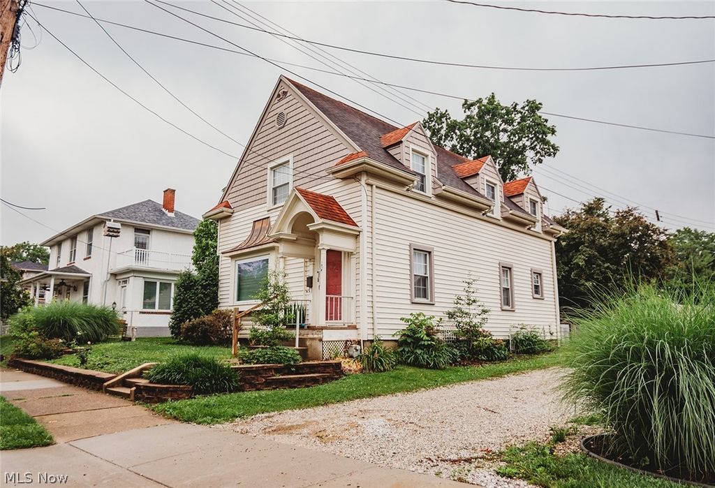 1605 Liberty Street, Parkersburg, WV 26101