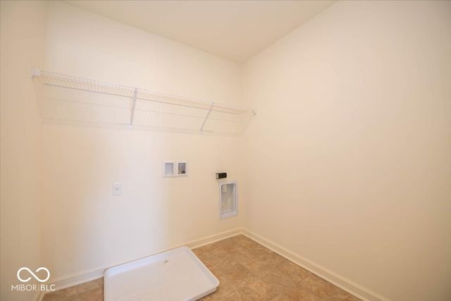 2805 Brahms Way, Indianapolis, IN 46239