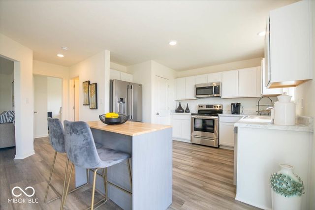 2805 Brahms Way, Indianapolis, IN 46239