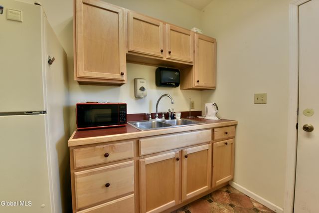 410 Ridge Road, Broadalbin, NY 12025