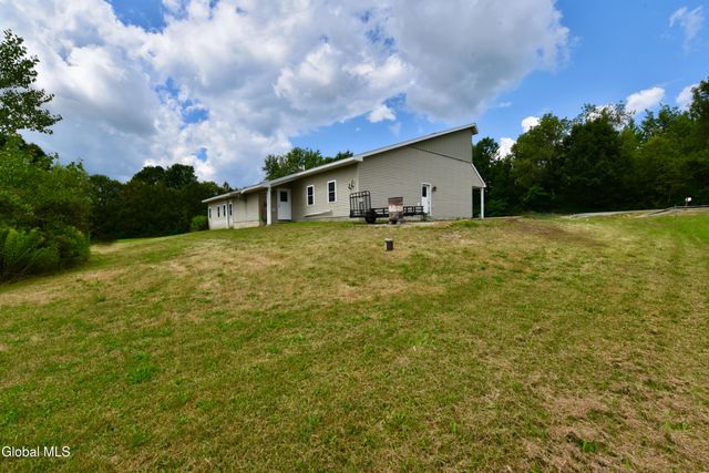 410 Ridge Road, Broadalbin, NY 12025