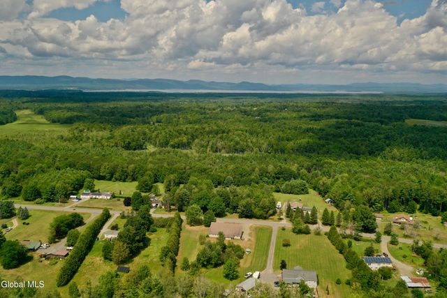 410 Ridge Road, Broadalbin, NY 12025