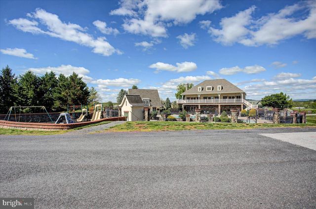 88 BRIDGE VALLEY RD, Gettysburg, PA 17325