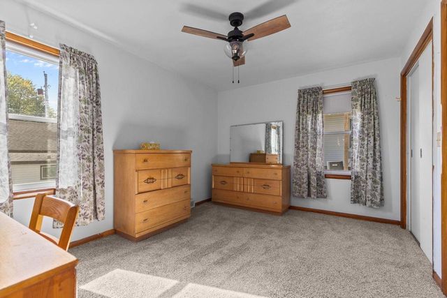 521 W 7TH STREET, Kaukauna, WI 54130