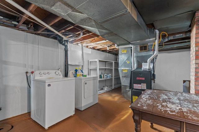 521 W 7TH STREET, Kaukauna, WI 54130